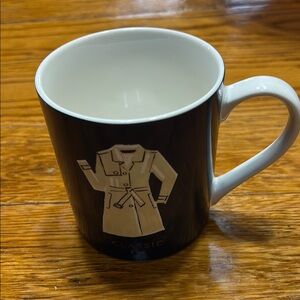 Lenox x kate spade “Trench Classic Mug.”  Excellent condition. Blue and cream